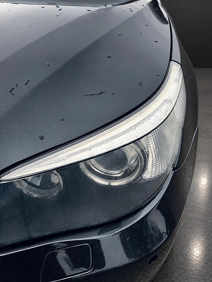 BMW 525d 6 of 12