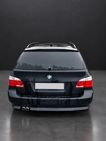 BMW 525d 4 of 12