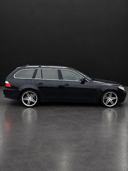 BMW 525d 3 of 12