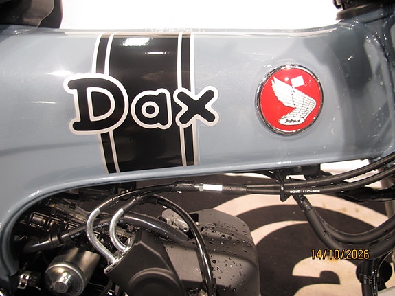 Honda ST 125 Dax 13 of 14