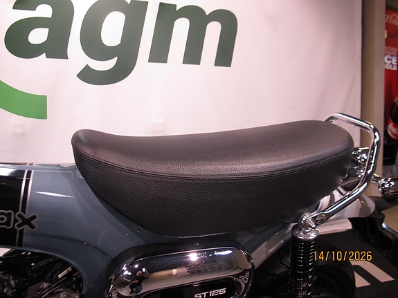 Honda ST 125 Dax 5 of 14