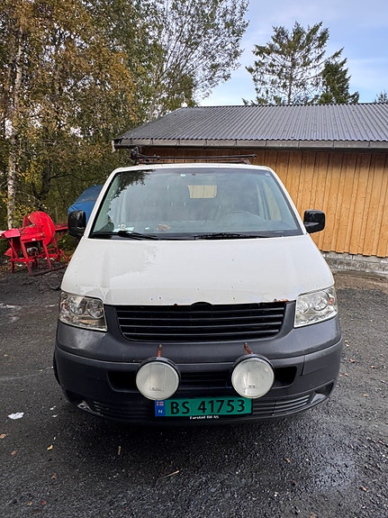 Volkswagen Transporter 2 of 8