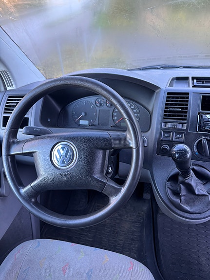 Volkswagen Transporter 8 of 8