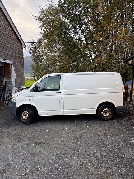 Volkswagen Transporter 4 of 8