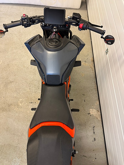 KTM 390 Duke 6 of 7