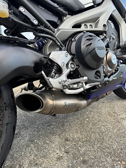 Yamaha MT-09 9 of 17