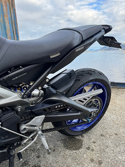 Yamaha MT-09 16 of 17