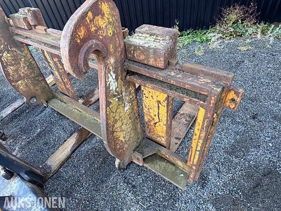 Andre Pallegafler med ramme til hjullaster - BM Feste - 180 cm ramme - Flyttbare gafler 14 of 17