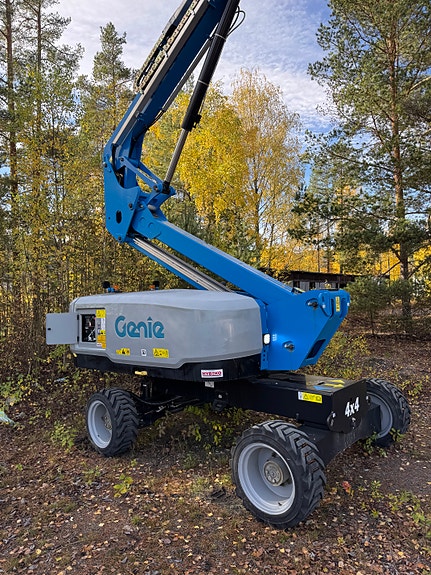 Genie S-60 J Diesel 4+4 7 of 15