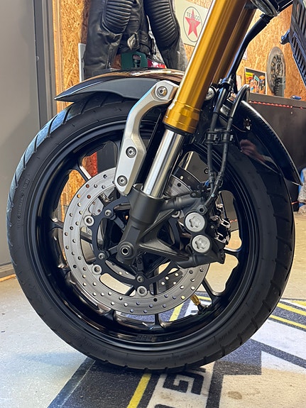 Yamaha XSR 900 30 of 30