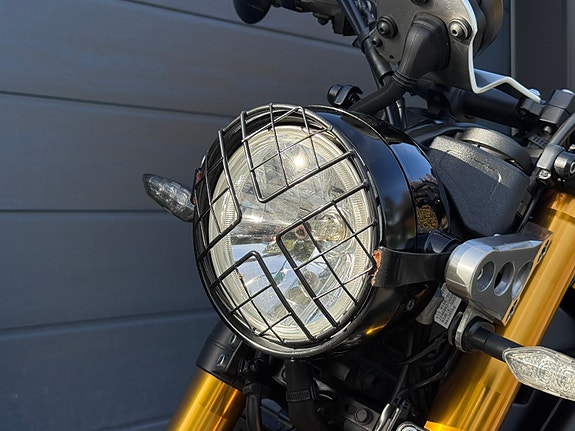 Yamaha XSR 900 8 of 30