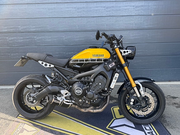 Yamaha XSR 900 2 of 30