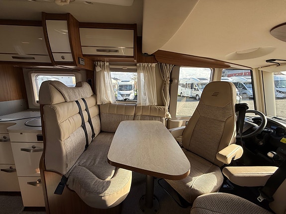 Hymer EX 598, B-førerkort mulighet, Queensbed, Senkeseng, Truma kombi, Stort kjøleskap, Lettkjørt ++ EU 10.28, 2.3 150hk, Automat, Tilstandsrapport, Garanti 25 of 30