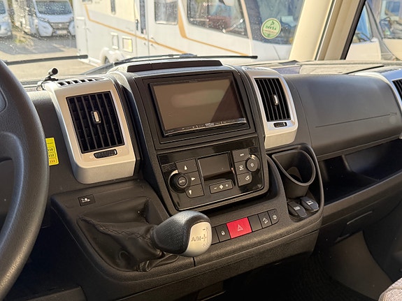 Hymer EX 598, B-førerkort mulighet, Queensbed, Senkeseng, Truma kombi, Stort kjøleskap, Lettkjørt ++ EU 10.28, 2.3 150hk, Automat, Tilstandsrapport, Garanti 15 of 30