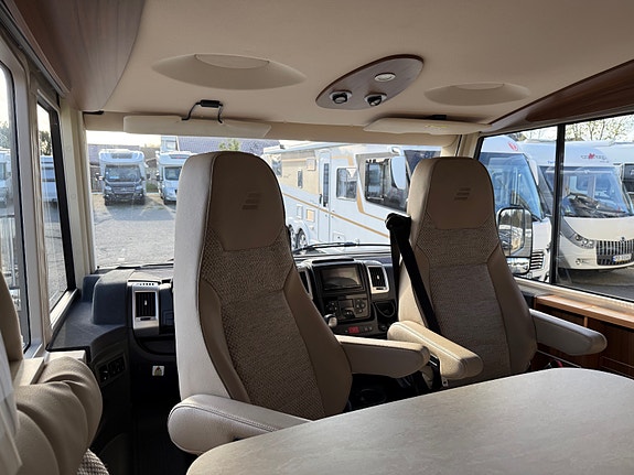 Hymer EX 598, B-førerkort mulighet, Queensbed, Senkeseng, Truma kombi, Stort kjøleskap, Lettkjørt ++ EU 10.28, 2.3 150hk, Automat, Tilstandsrapport, Garanti 23 of 30