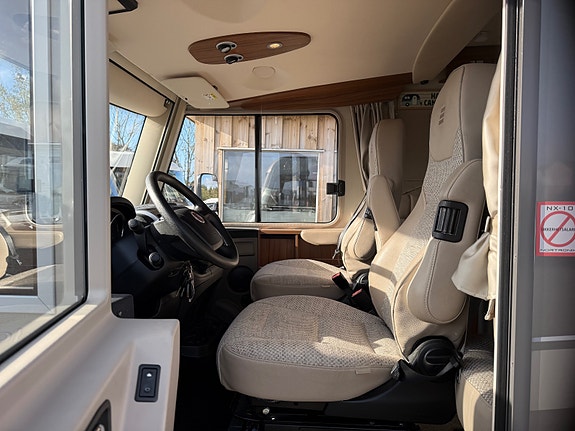 Hymer EX 598, B-førerkort mulighet, Queensbed, Senkeseng, Truma kombi, Stort kjøleskap, Lettkjørt ++ EU 10.28, 2.3 150hk, Automat, Tilstandsrapport, Garanti 10 of 30