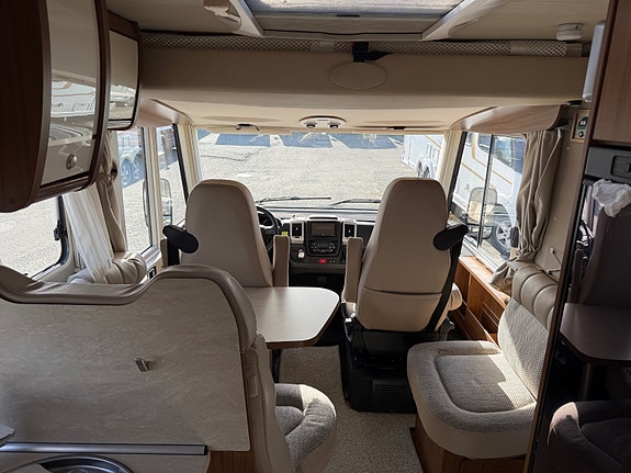 Hymer EX 598, B-førerkort mulighet, Queensbed, Senkeseng, Truma kombi, Stort kjøleskap, Lettkjørt ++ EU 10.28, 2.3 150hk, Automat, Tilstandsrapport, Garanti 19 of 30