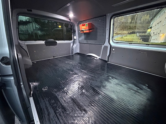 Volkswagen Transporter 7 of 18