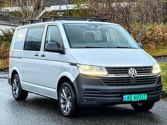 Volkswagen Transporter 2 of 18