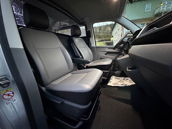 Volkswagen Transporter 15 of 18