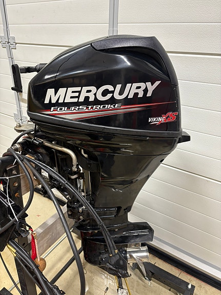 Mercury 20 HK (10 HK original) 4-takt 2015 – El-start, fjernstyring og stålprop 3 of 11