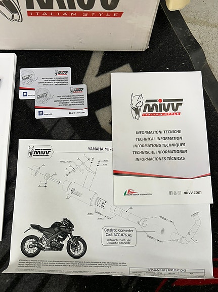 Yamaha MT-125 15 of 17