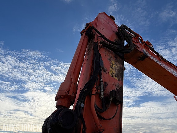 Hitachi 2018 Hitachi ZX225USRLC-6 - 8 432 timer - Rototilt R6 tiltrotator med OilQuick - Leica GNSS-antenner 26 of 30