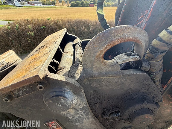 Hitachi 2018 Hitachi ZX225USRLC-6 - 8 432 timer - Rototilt R6 tiltrotator med OilQuick - Leica GNSS-antenner 23 of 30