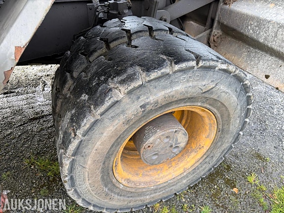 Volvo EW160E 25 of 30