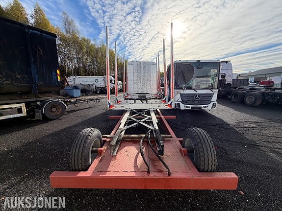 Andre Tømmerpåbygg til lastebil - Fire par ExTe A5 stakekarmer - Alucar frontgavl i aluminium - Lengde 5,9 6 of 30