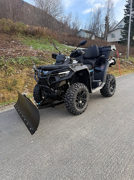 CFMOTO 850 Black Edition 3 of 10
