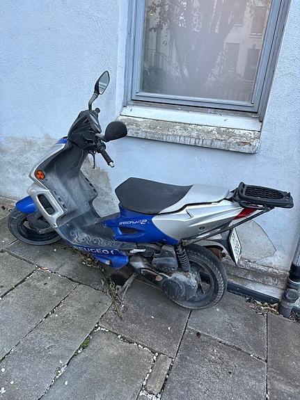 Peugeot Speedfight 2 3 of 5