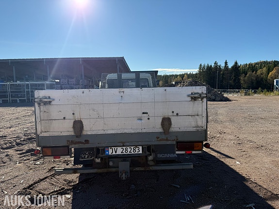 Nissan Planbil m/nedfellbarekarmer 6 of 23