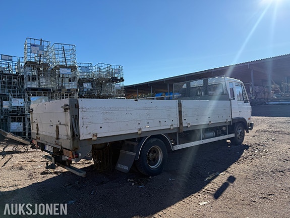 Nissan Planbil m/nedfellbarekarmer 5 of 23