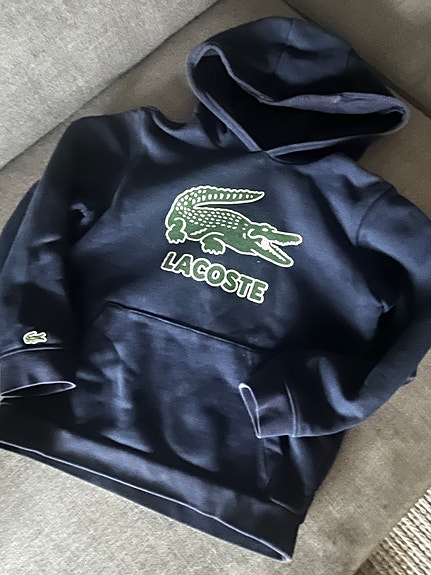 Lacoste hettegenser