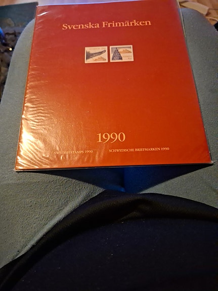 Norske frimerker årssett 1990 i album