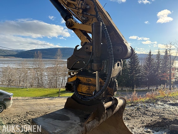 Cat 323DL 7 of 30