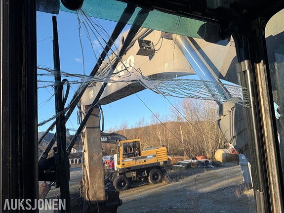 Volvo EC280 11 of 26