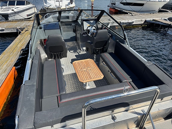 Buster Super Magnum Yamaha 300 | Bruktbåtsalg – Gjør et kupp i høst! 10 of 12