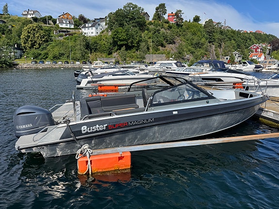 Buster Super Magnum Yamaha 300 | Bruktbåtsalg – Gjør et kupp i høst! 2 of 12