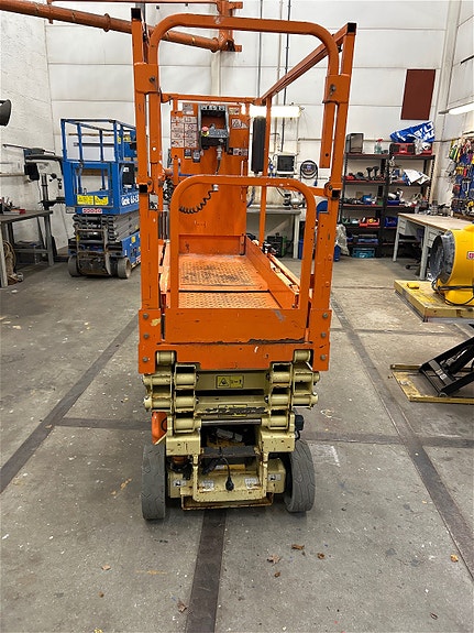 JLG 1930ES 2 of 4