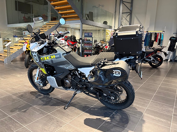 Husqvarna Norden 901 Expedition 3 of 9