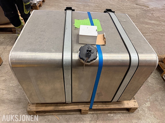 Mercedes-Benz Dieseltank 500 ltr - aluminium - 4mm – ubrukt 4 of 8