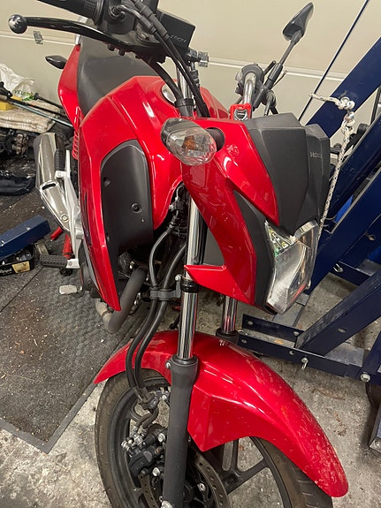 Honda CBF 125 4 of 7