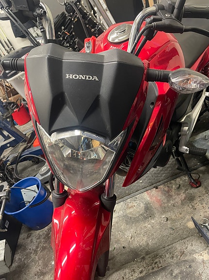 Honda CBF 125 6 of 7
