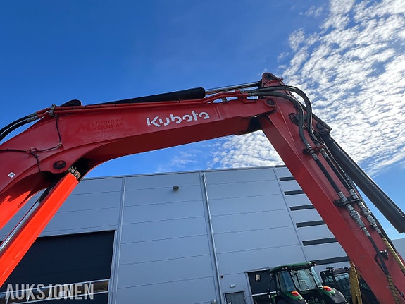 Kubota KX 080-4 14 of 30