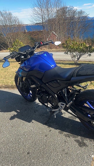 Yamaha MT-125 3 of 6