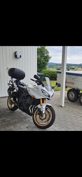 Yamaha FZ8-S Fazer 2 of 10