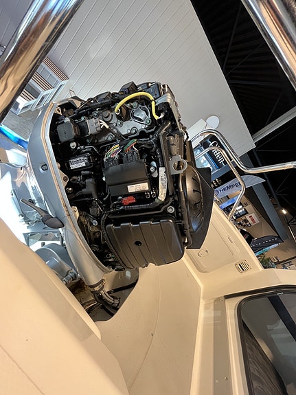 Fin TG 5,9  med Honda BF 80 og Tysse båthenger selges for kunde 19 of 19