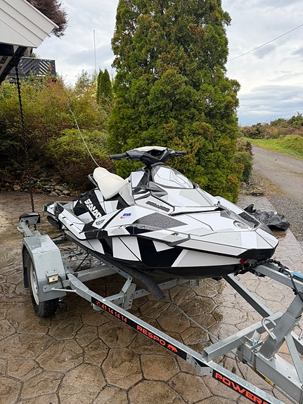 SeaDoo Spark med VTS, ink tilhenger selges 2 of 25